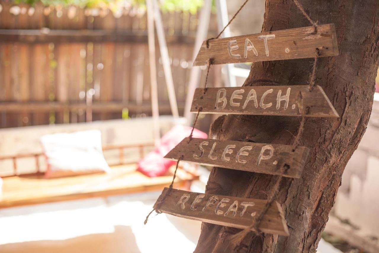 Island Pavilion Hangnaameedhoo Екстериор снимка