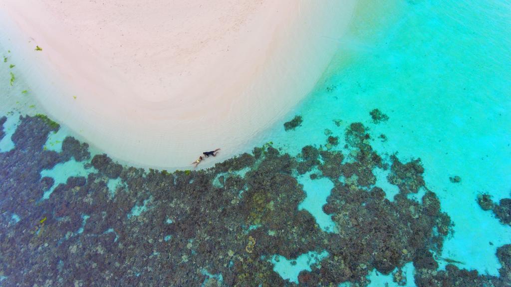 Island Pavilion Hangnaameedhoo Екстериор снимка
