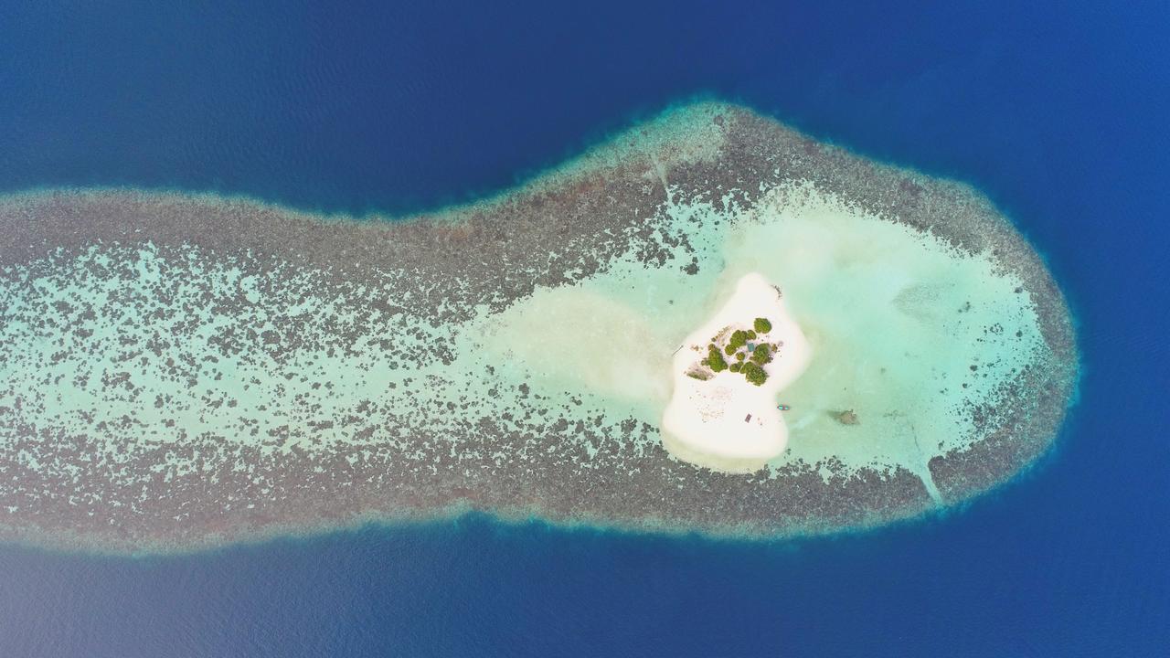 Island Pavilion Hangnaameedhoo Екстериор снимка